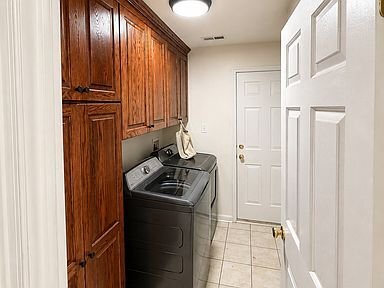 Foto del edificio - 205 Lynnwood Gold Ct