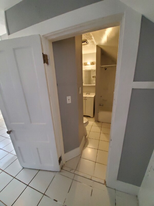 Foto del edificio - 1334 W 95th St