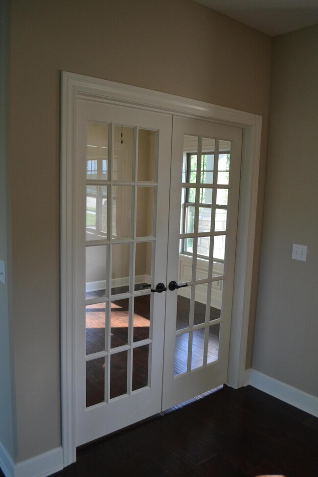Foto del edificio - 5627 Spicewood Dr