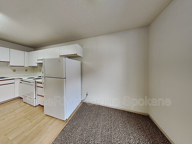 Building Photo - 10820 E 3rd Ave