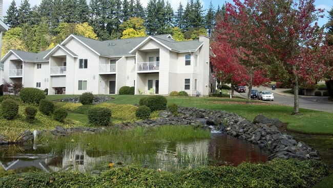 Interior Photo - Country Club Place
