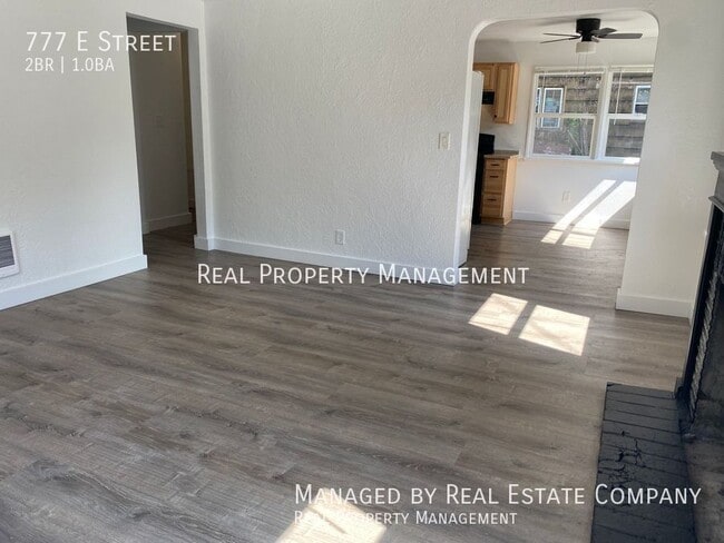 Building Photo - 777 E Street-