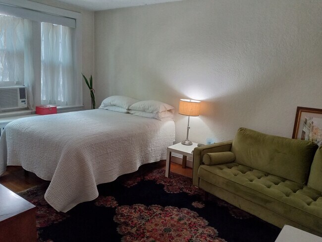 Foto del edificio - 114 Strathmore Rd