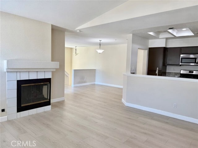Building Photo - 6657 Canterbury Dr