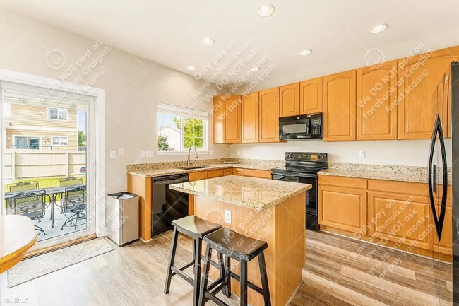 Foto del edificio - 3 br, 3 bath House - 5604 S Andes St