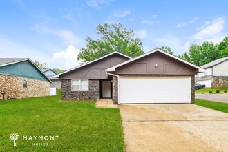 Building Photo - 4253 Balboa Cir