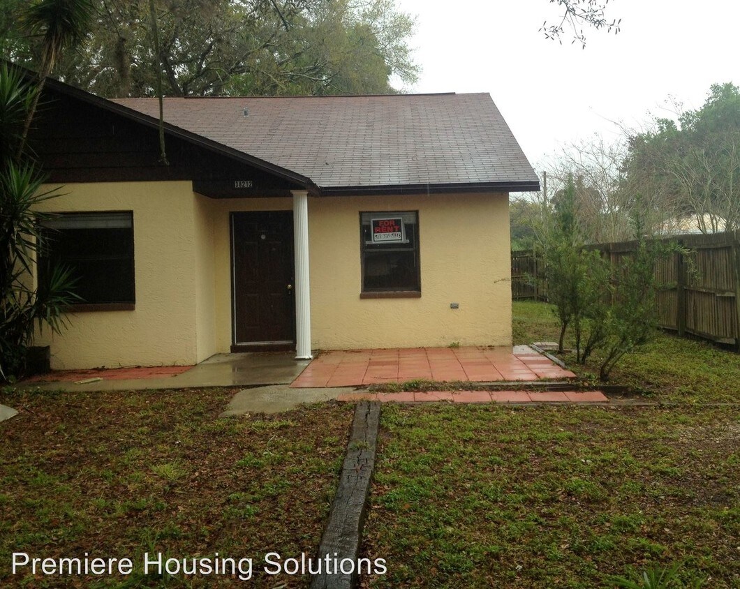38212 7th Ave, Zephyrhills, FL 33542 Condo for Rent in Zephyrhills