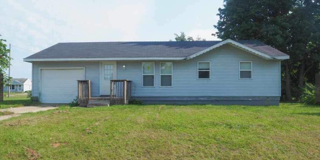 Foto principal - 879 Athena Dr