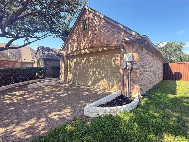 Building Photo - 7502 Acorn Ln