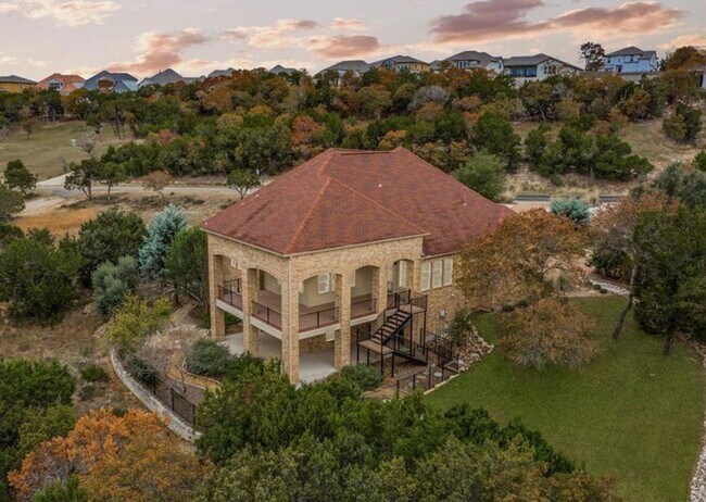 Building Photo - 2401 Crosswind Drive