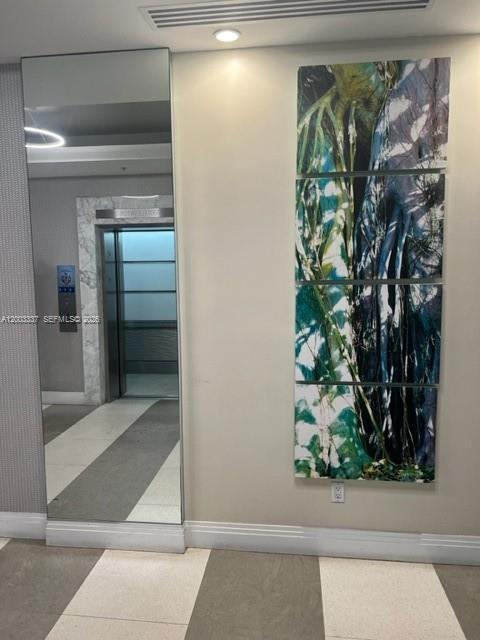 Building Photo - 3001 S Ocean Dr