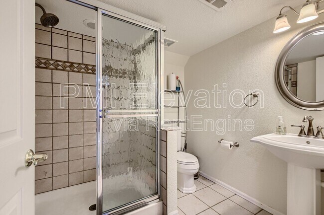 Foto del edificio - 9805 Cypress Point Cir