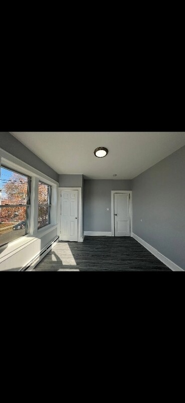 Foto del edificio - 1101 S Wood Ave