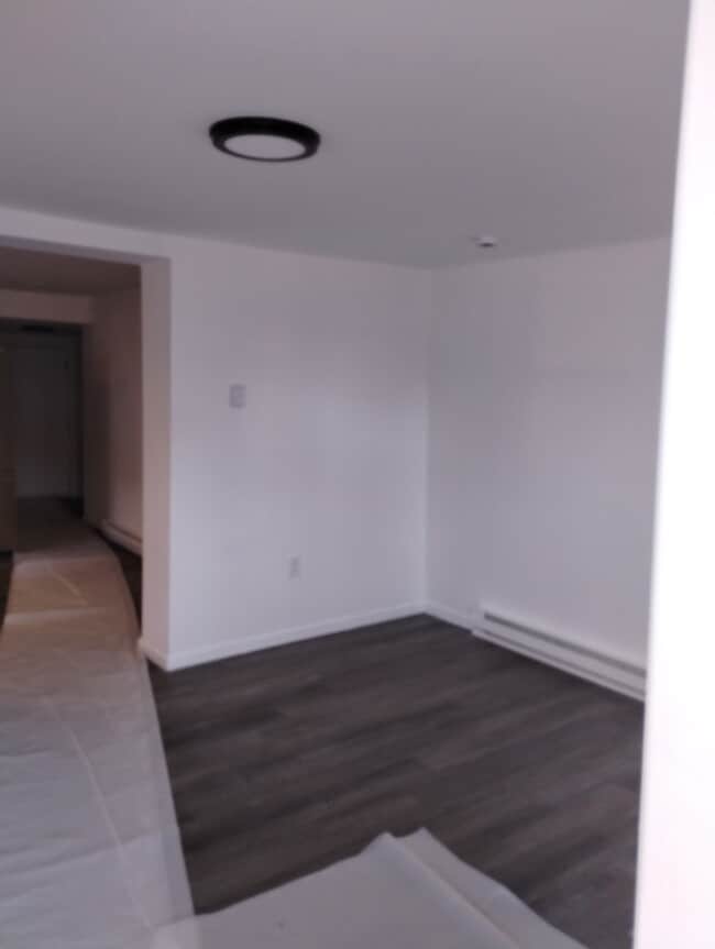 Building Photo - 2119 W Norwegian St