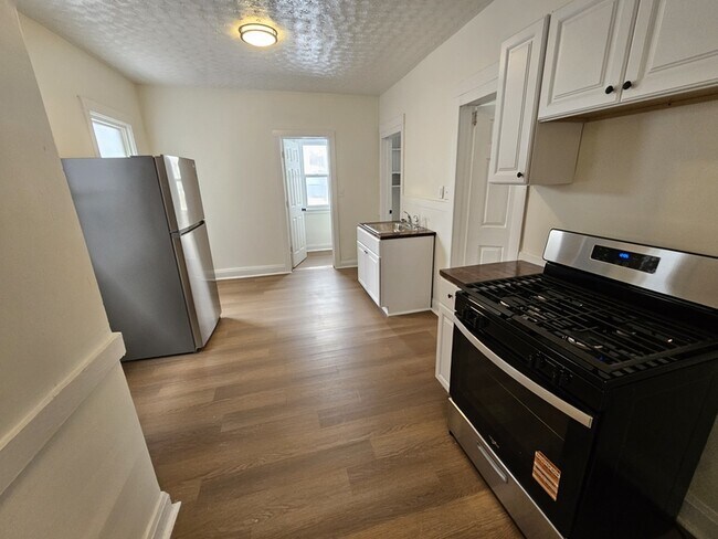 Foto del edificio - 3609 Riverside Ave