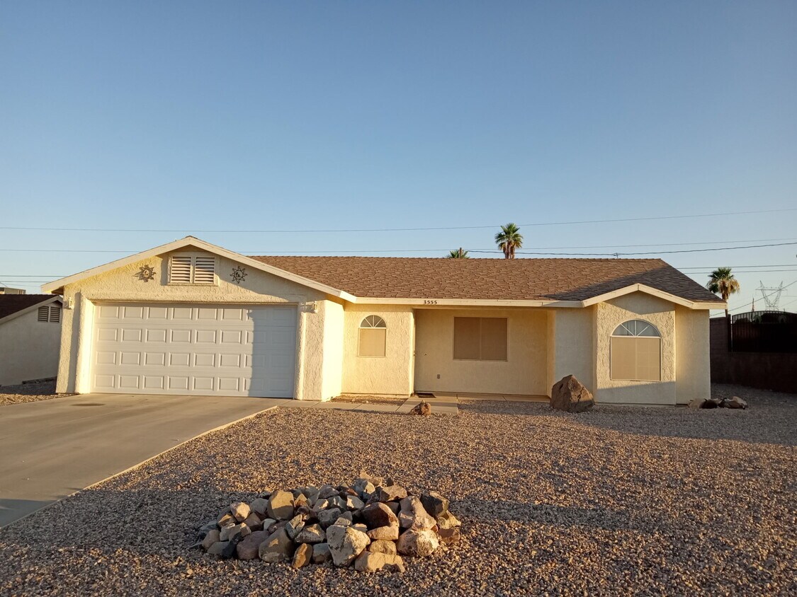 Primary Photo - 3555 Thunderhawk Dr