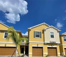 Building Photo - 9330 Tecumseh Dr