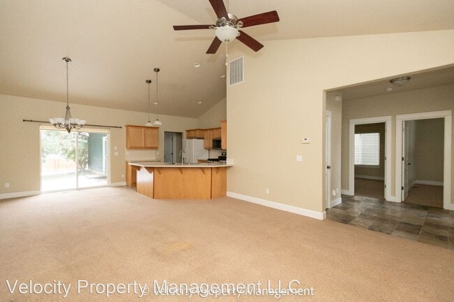 Building Photo - 3 br, 2 bath House - 20380 Aberdeen Dr.