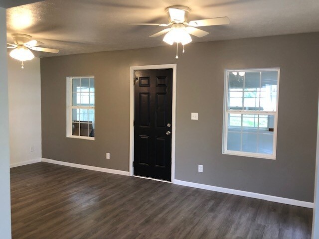 Foto del edificio - 1211 Randolph St