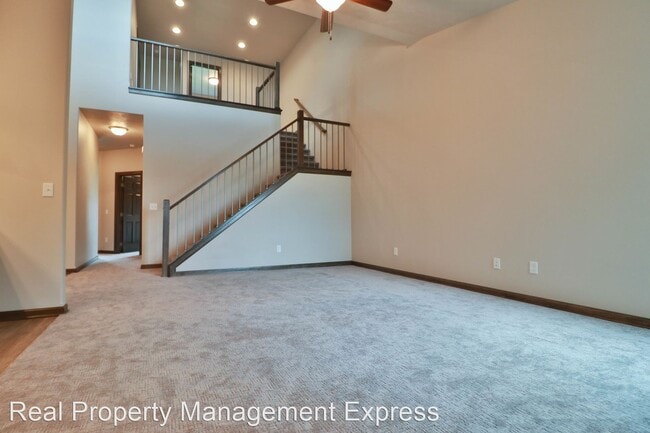 Building Photo - 3 br, 2.5 bath House - 5425 S Seville Pl