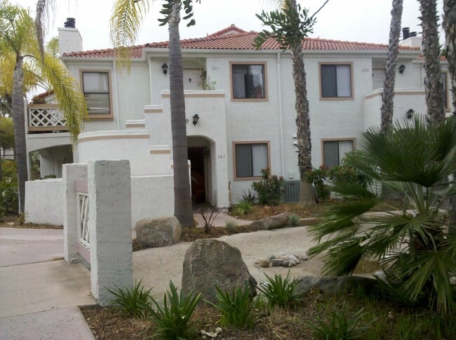 Building Photo - 9459 Fairgrove Ln