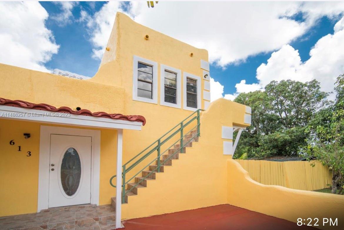 613 Sharar Ave Unit 0, Opalocka, FL 33054 Room for Rent in Opalocka