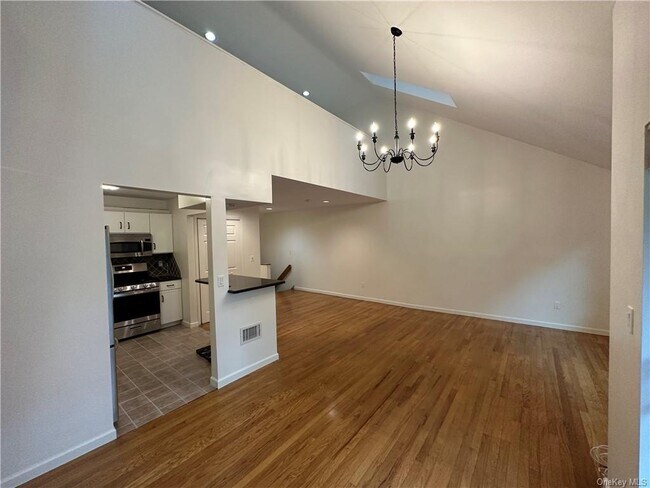 Foto del edificio - 22 Aspen Ct
