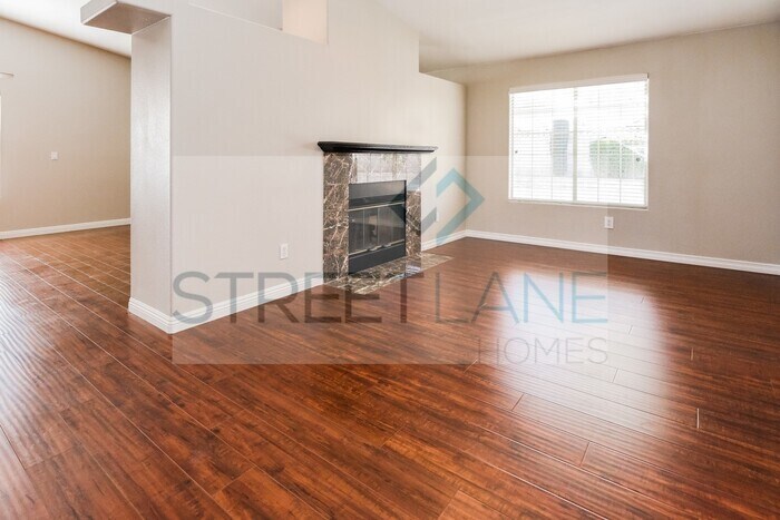 Primary Photo - REDUCED!