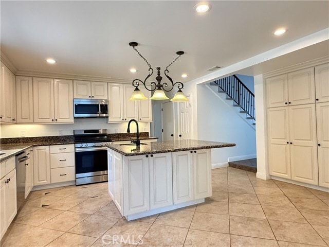 Building Photo - 30595 Ganado Dr