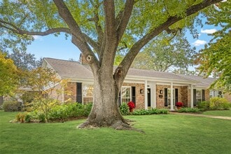 Building Photo - 10603 Lynbrook Dr