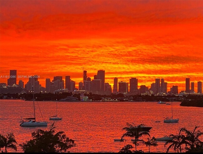 Foto del edificio - 1500 Bay Rd