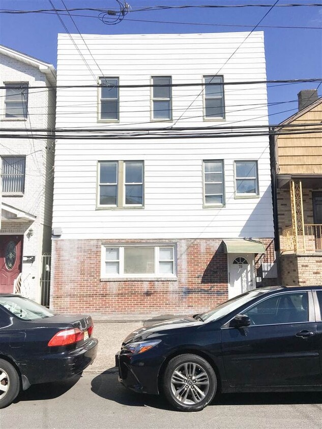 78 Logan Ave Unit 3, Jersey City, NJ 07306 Apartment for Rent in Jersey City, NJ