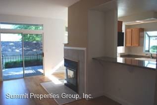 Building Photo - 8165 Mountain View Dr