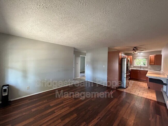 Foto del edificio - 26 Candlewood Ct