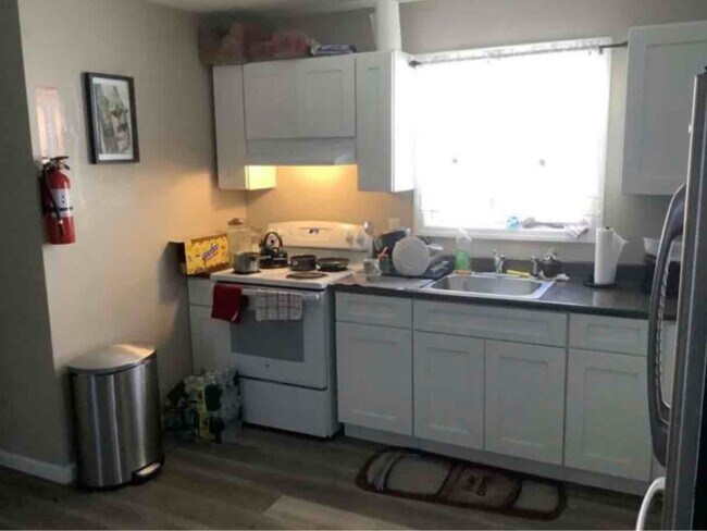 Foto del edificio - 4 12th Ave