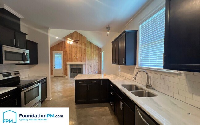 Foto del edificio - 764 Echles St