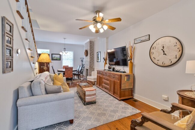 Foto del edificio - 513 E Harris St