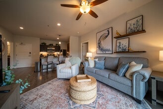 Building Photo - Union Mill