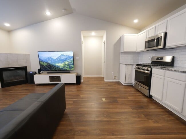 Foto del edificio - 22740 20th Ave SE