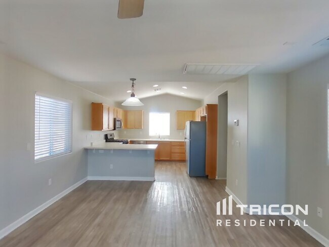 Foto del edificio - 3613 E Carisbrook Dr