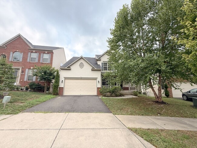 Photo - 2604 Brooke Grove Rd House