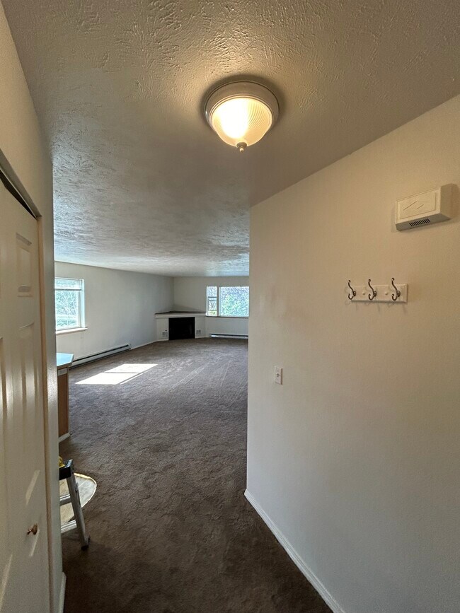 Entrada a la Unidad 2 - 220 E Mission Ave