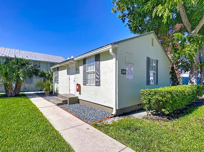 Building Photo - 209 Flagler Blvd