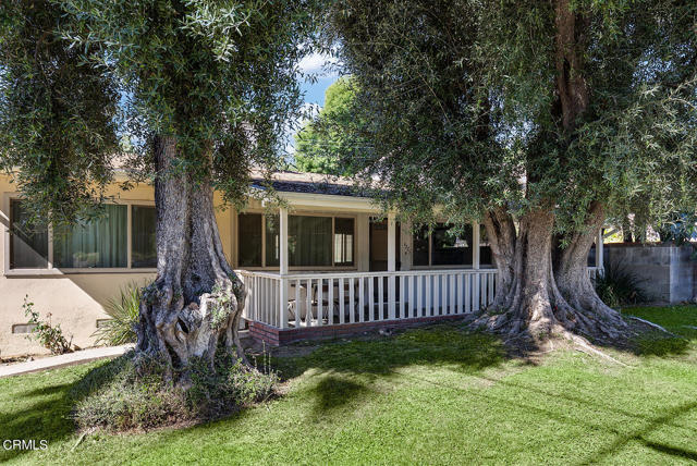Primary Photo - 4275 Canyon Crest Rd