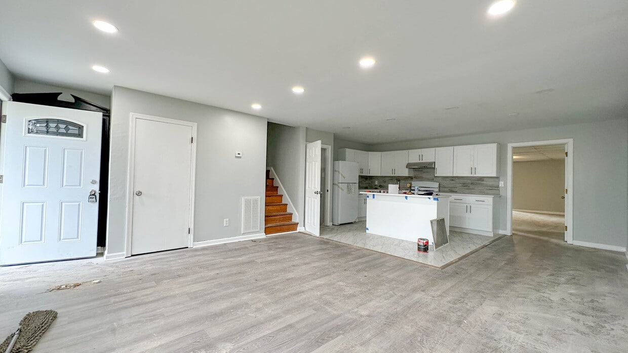 101 Lee St, Pilesgrove, NJ 08098 House for Rent in Pilesgrove, NJ