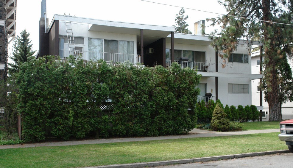 Primary Photo - Ashworth Apartments