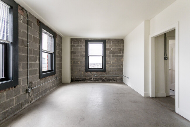 Foto del edificio - 3438-3444 2nd Ave