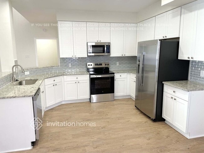 Building Photo - 14910 Summerland Cir