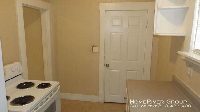 Foto del edificio - 2952 Hunt St