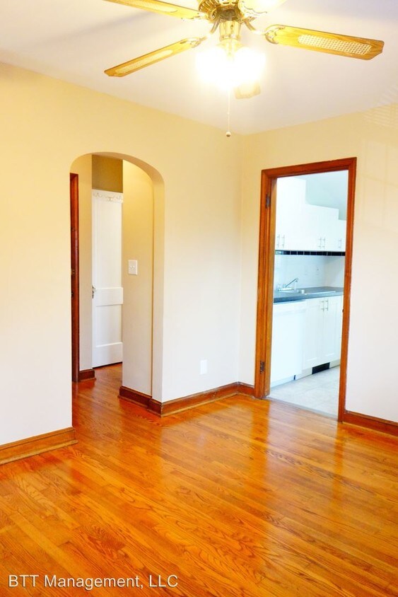 Foto principal - 806 Houston Ave